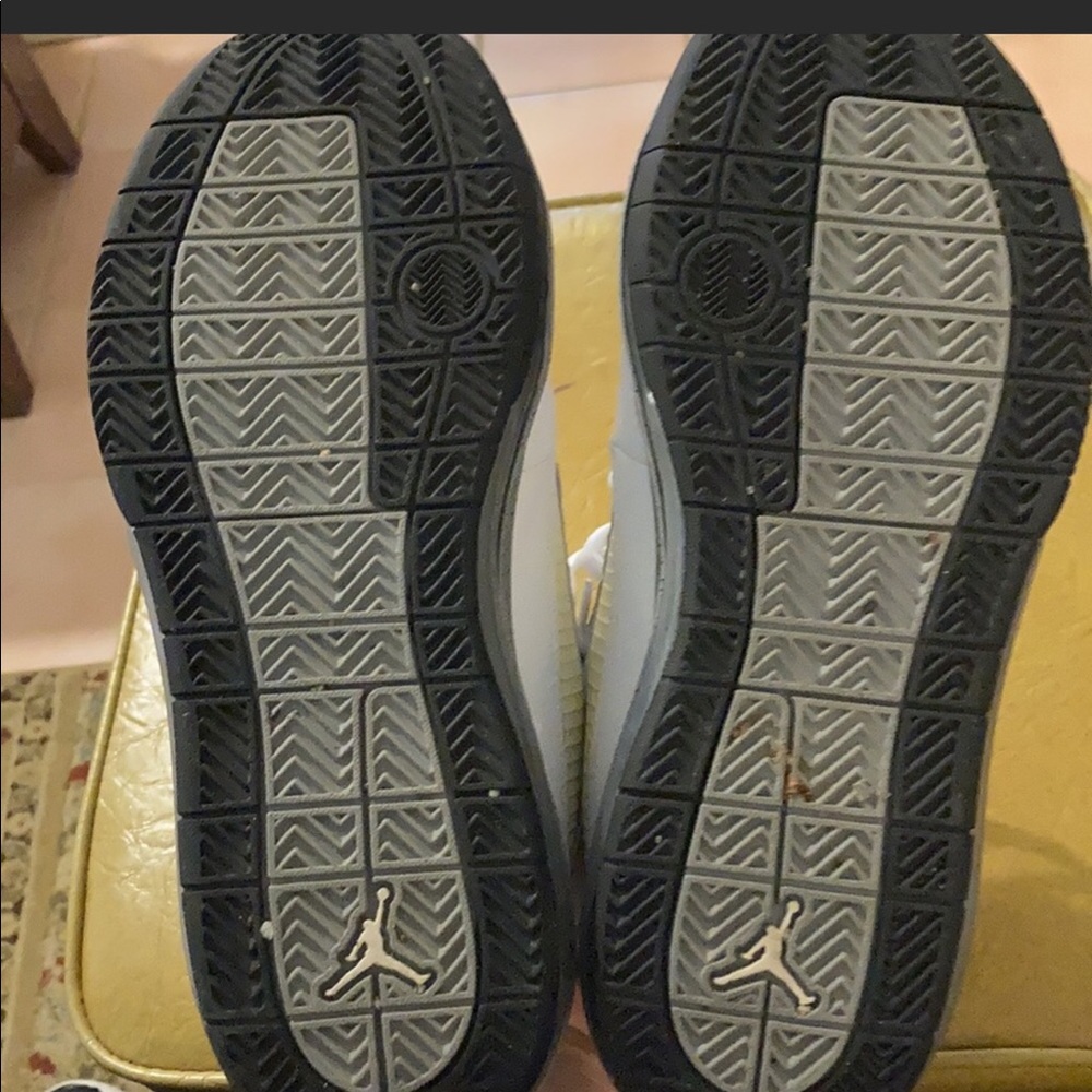 Jordan’s flight 9 SZ 8,5 like New. No original box. - Picture 9 of 11